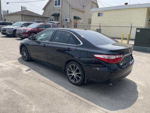 2016 Toyota Camry XSE