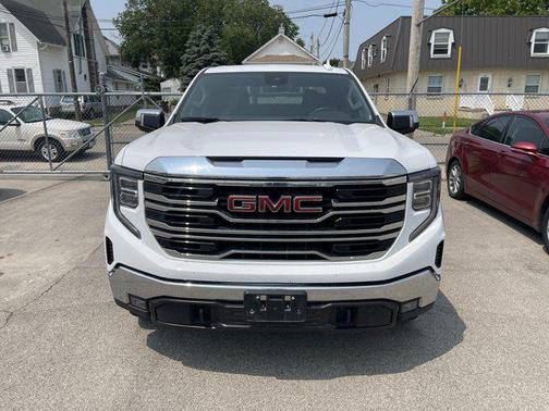 2023 GMC Sierra 1500 SLT