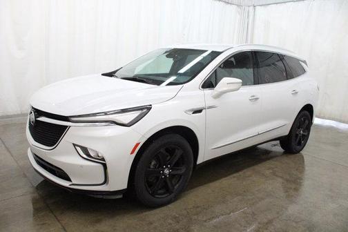 2023 Buick Enclave Essence AWD