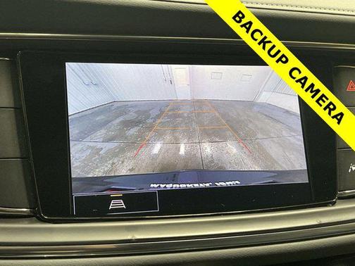 2023 Buick Enclave Essence FWD