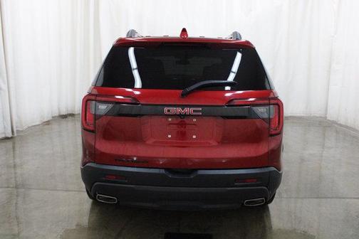 2022 GMC Acadia FWD SLT