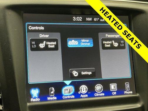 2017 Chrysler 200 Limited