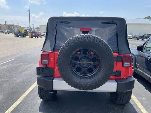 2013 Jeep Wrangler Sahara