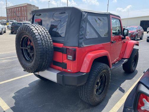 2013 Jeep Wrangler Sahara