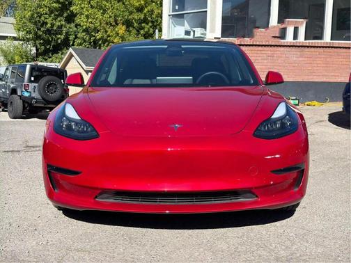 2023 Tesla Model 3 Standard Range