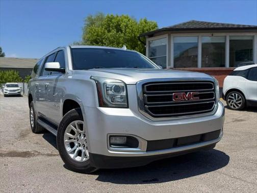 2017 GMC Yukon XL SLT
