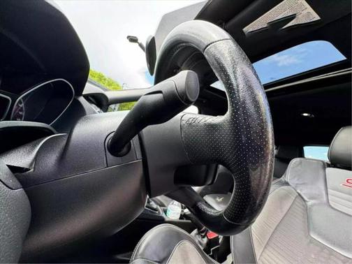2017 Ford Focus ST