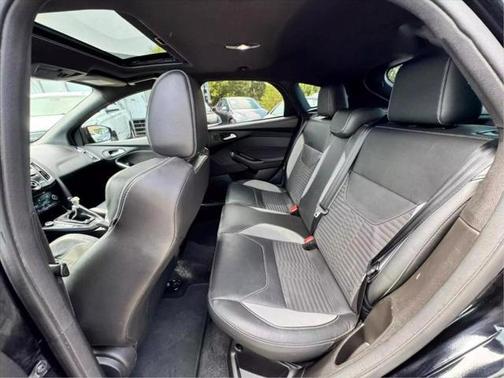 2017 Ford Focus ST