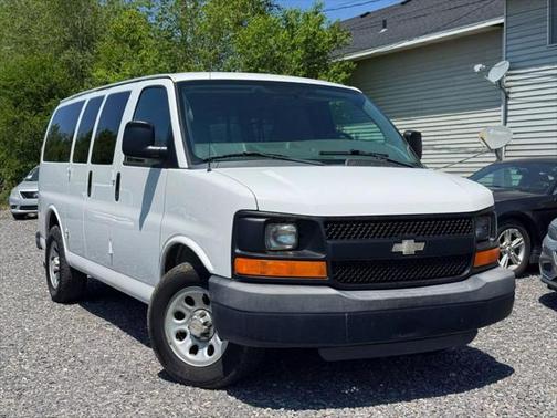 2013 Chevrolet Express 1500 LS