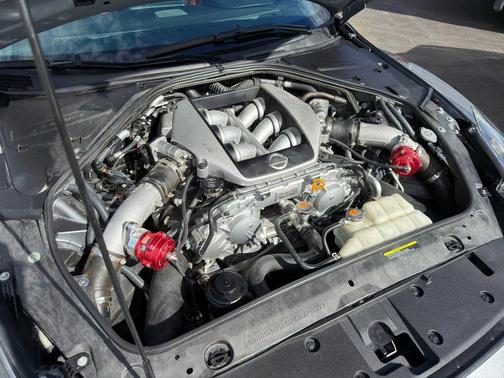 2024 Nissan GT-R Premium Dual-clutch 6-Speed Transmission