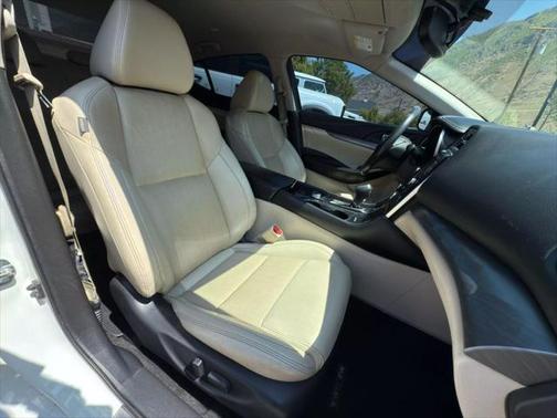 2017 Nissan Maxima 3.5 SV