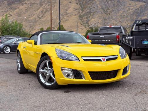 2008 Saturn Sky Red Line
