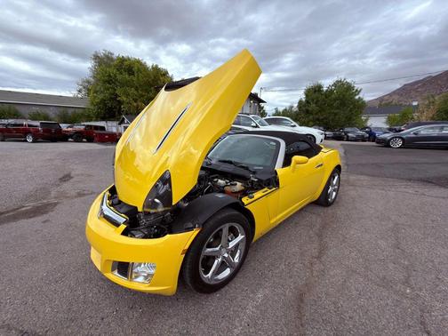 2008 Saturn Sky Red Line