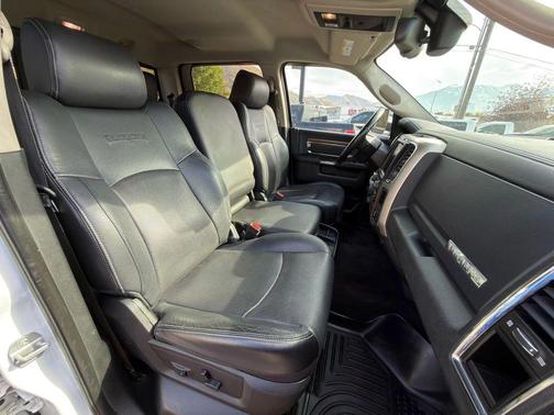 2014 RAM 1500 Laramie