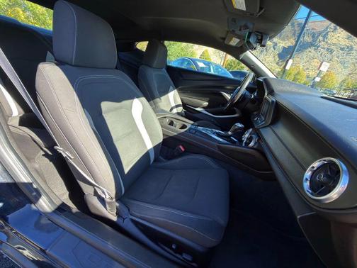 2016 Chevrolet Camaro 1LT