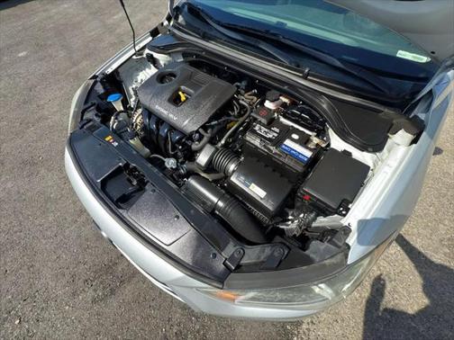 2017 Hyundai ELANTRA SE Value Edition
