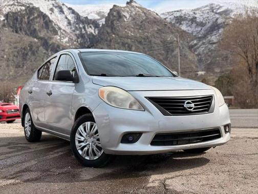 2014 Nissan Versa 1.6 S+