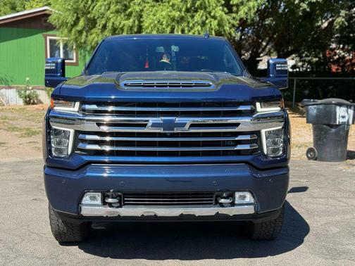 2022 Chevrolet Silverado 2500 High Country
