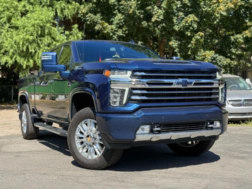 2022 Chevrolet Silverado 2500 High Country