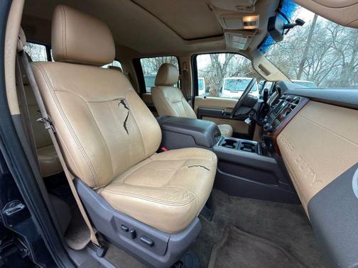 2011 Ford F-250 Lariat