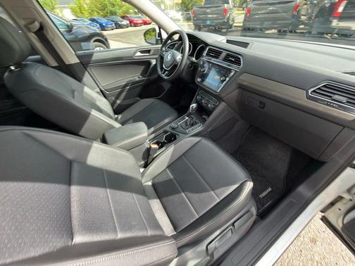 2020 Volkswagen Tiguan 2.0T SE