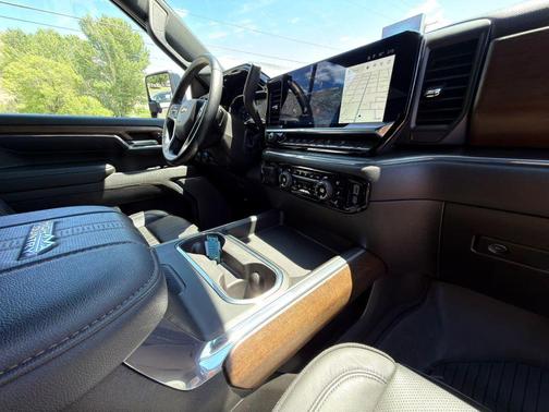 Sterling Gray Metallic 2024 Chevrolet Silverado 3500 High Country