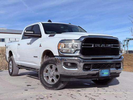 2019 RAM 2500 Big Horn Crew Cab 4x4 6'4' Box