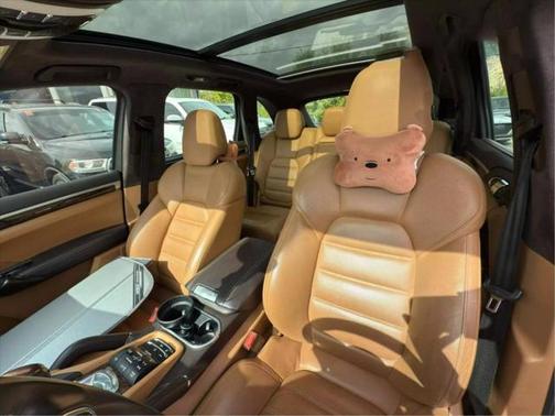 2015 Porsche Cayenne Turbo