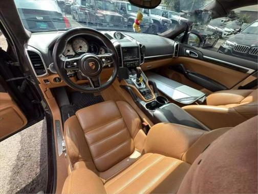 2015 Porsche Cayenne Turbo