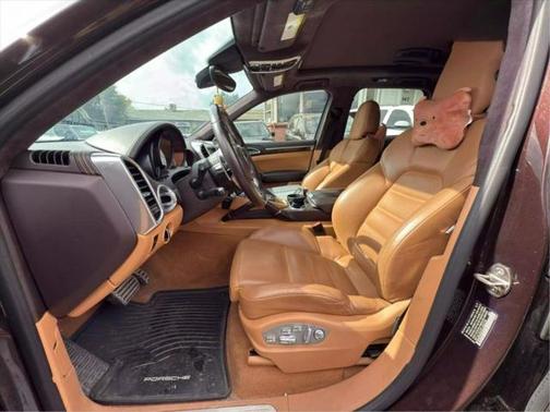 2015 Porsche Cayenne Turbo