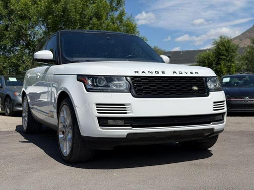 White 2016 Land Rover Range Rover 3.0L Turbocharged Diesel HSE Td6