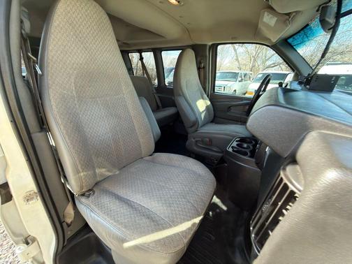 2014 Chevrolet Express 1500 LS