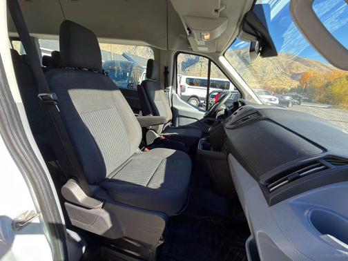 2018 Ford Transit-350 XL