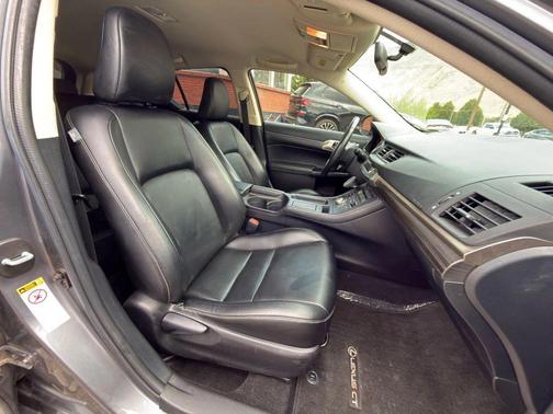2016 Lexus CT 200h Base