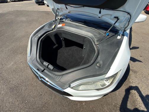 2016 Tesla Model S 70