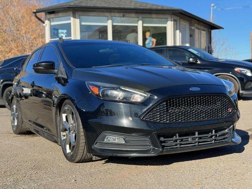 2016 Ford Focus ST 