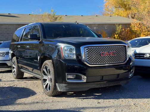 2017 GMC Yukon XL Denali