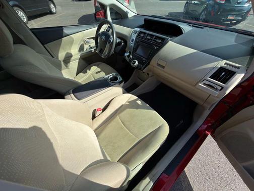 2014 Toyota Prius v Three