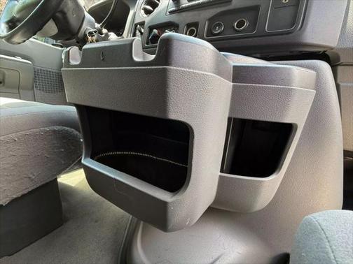 2009 Ford E350 Super Duty XLT