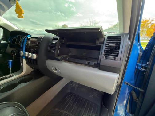 2009 Toyota Tundra Grade CrewMax