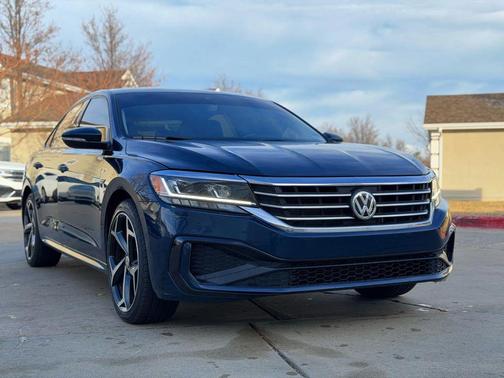2020 Volkswagen Passat 2.0T R-Line