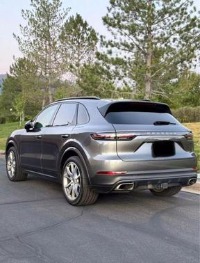 2019 Porsche Cayenne Base