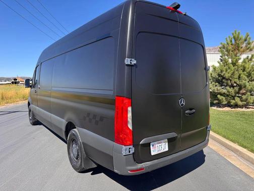 2019 Mercedes-Benz Sprinter 2500 High Roof w/170  WB Van 3D