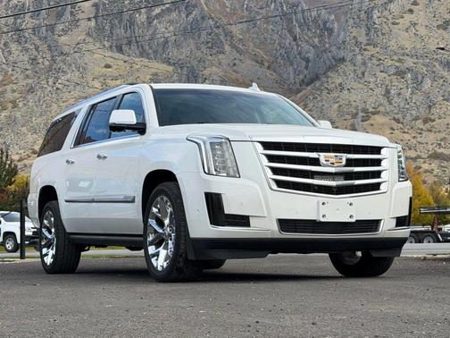 2017 Cadillac Escalade ESV Sport