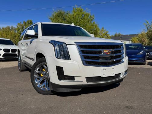2017 Cadillac Escalade ESV Sport