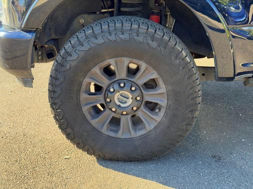 2022 Ford F-350 Platinum