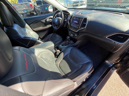 2019 Jeep Cherokee Trailhawk Elite
