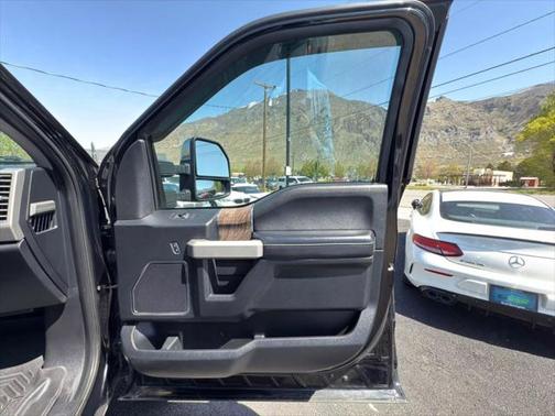 2017 Ford F-350 Lariat