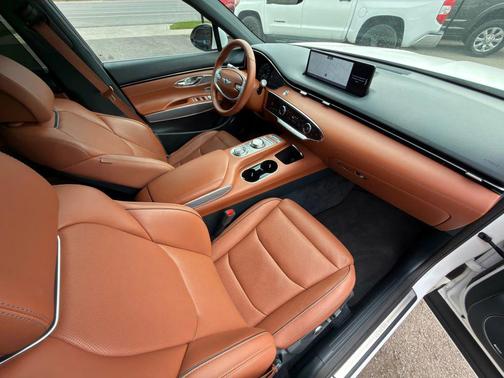 2023 Genesis GV70 2.5T AWD