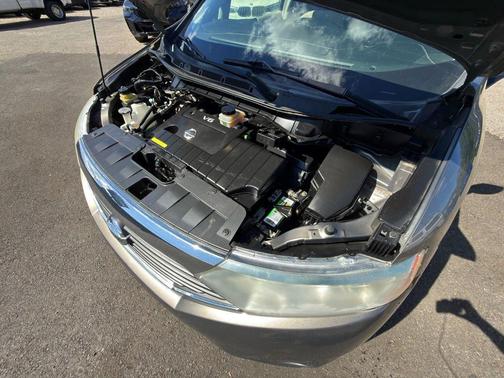 2015 Nissan Quest SV